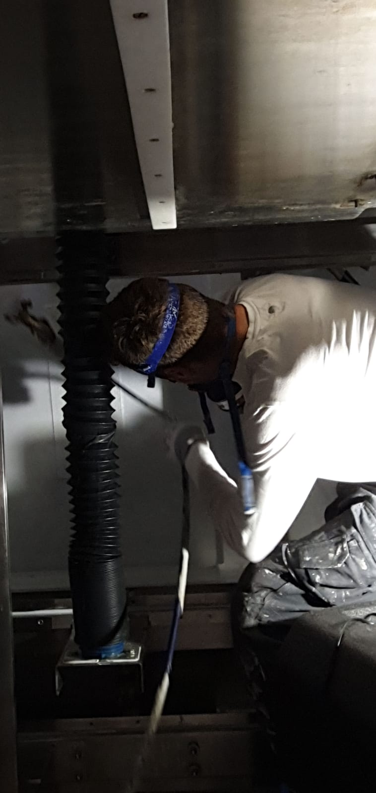 airtight-room-pharmaceutical-company