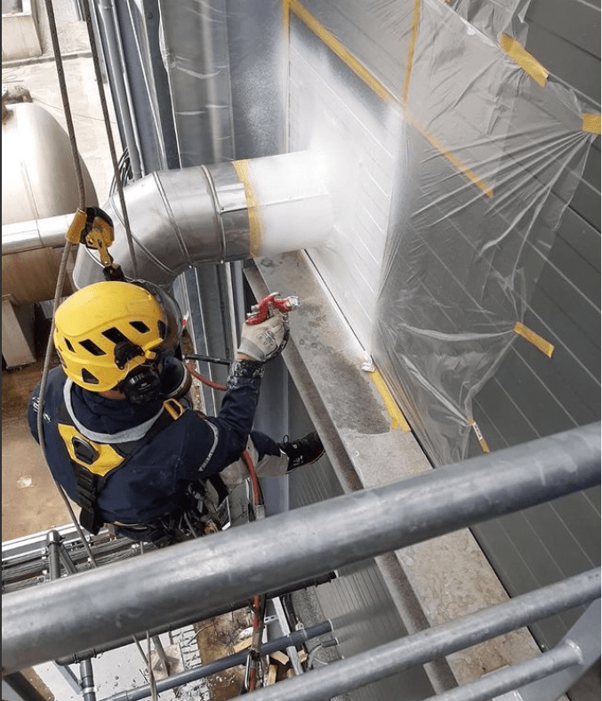 Rope access IRATA certified technician