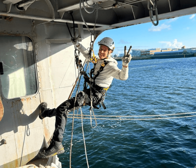 Rope access in offshore and renewable energy sectors: Efficient solutions for complex challenges